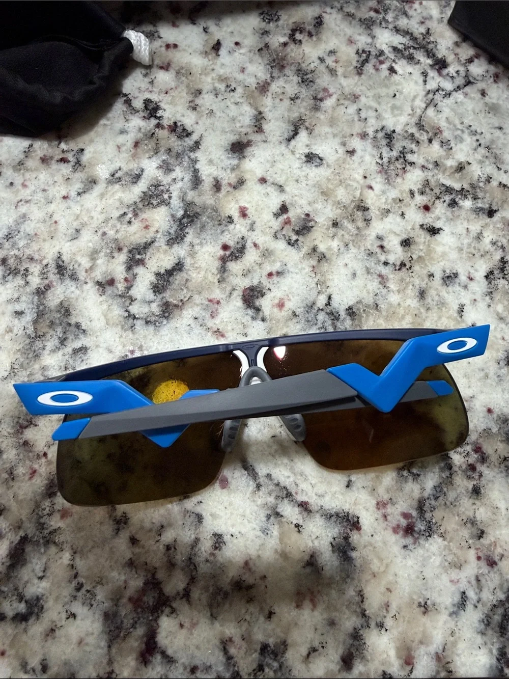 Oakley Kids Sunglasses Blue Frame with Red-Yellow Mirror Lens